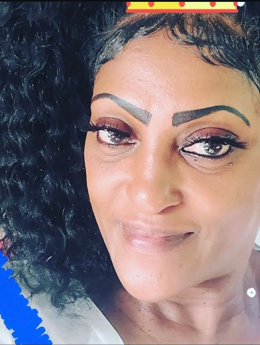 Client with healed microbladed brows